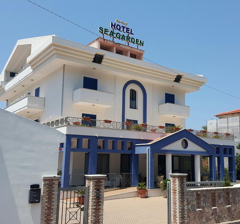 Sea Garden Hotel 아쿠아페사 외부 사진
