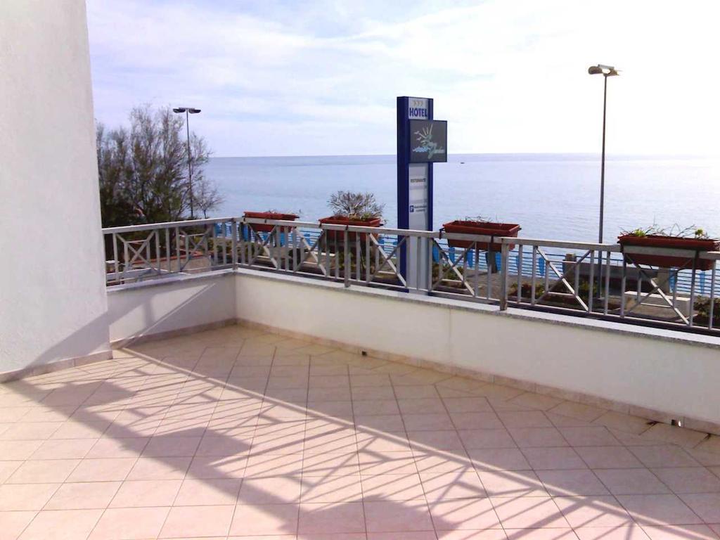 Sea Garden Hotel 아쿠아페사 외부 사진